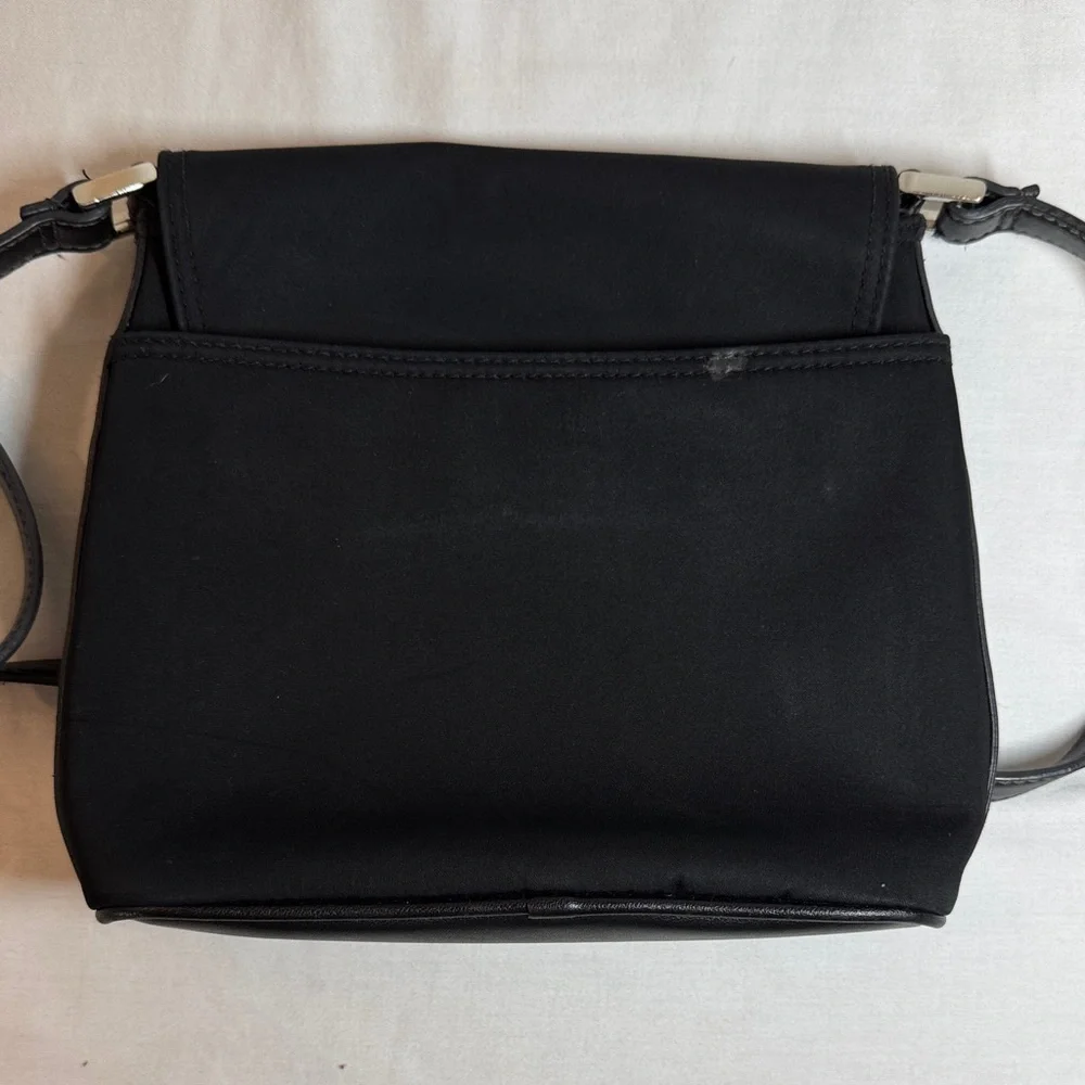 Liz Claiborne sleek versatile